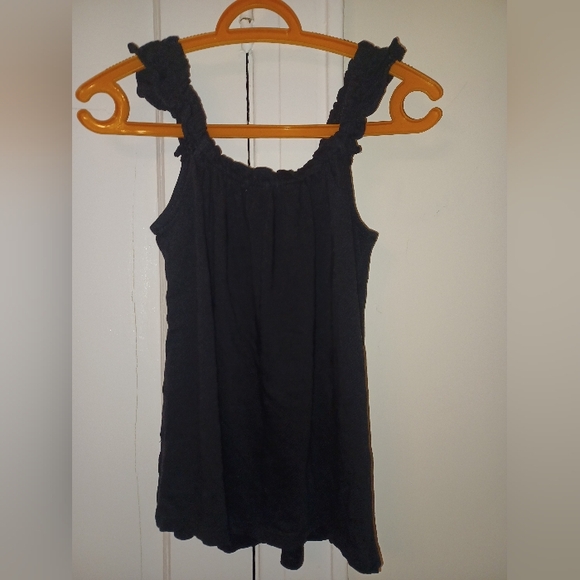 Black Sleeveless Ruffle Straps - Picture 2 of 2